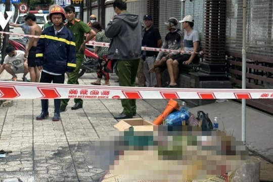 5 công nhân ở TP Hồ Chí Minh bị ngạt khí mắc kẹt dưới cống, 1 người chết
