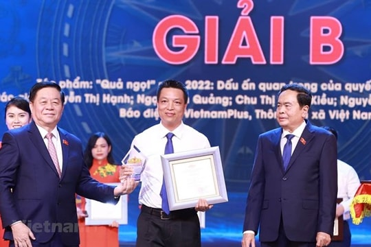 Giải Diên Hồng để lại tiếng vang trong đội ngũ những người làm báo