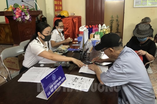 Chi trả lương hưu, trợ cấp bảo hiểm xã hội và trợ cấp hằng tháng theo mức hưởng mới từ ngày 14.8