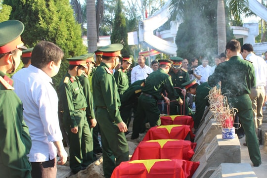 Xem chuyên mục "Đi tìm đồng đội"