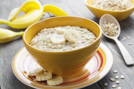 Các món ăn nhẹ hỗ trợ giấc ngủ ngon
