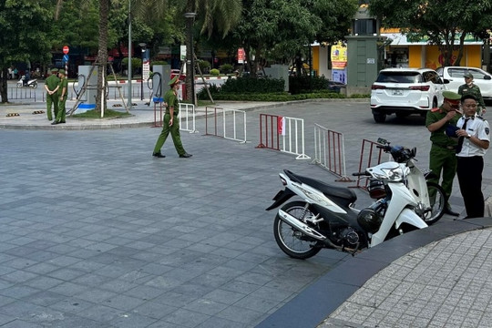 Người đàn ông ngoại quốc bị đâm chết tại trung tâm thương mại ở Hà Tĩnh
