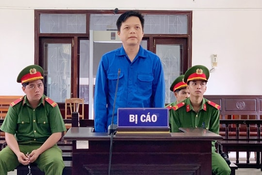 Đầu tư chứng khoán thua lỗ, Giám đốc đi lừa đảo chiếm đoạt hàng tỷ đồng