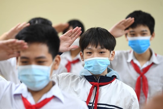 Chính phủ yêu cầu không tăng học phí năm học mới
