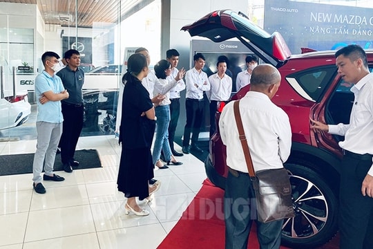 Giảm lệ phí trước bạ có làm cho thị trường ô tô sôi động?