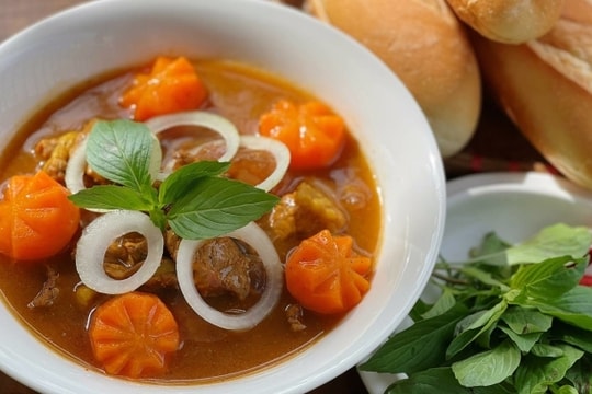 Two Vietnamese dishes among world's 100 most popular breakfasts