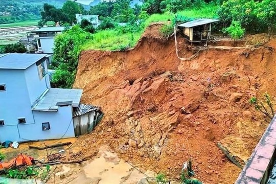 ​Thủ tướng Chính phủ chỉ đạo tập trung ứng phó, khắc phục hậu quả mưa lũ ở miền núi và trung du Bắc Bộ