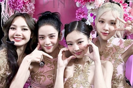Blackpink kỷ niệm 7 năm thành lập
