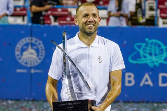 Tay vợt từng dùng ma túy vô địch trên ATP Tour