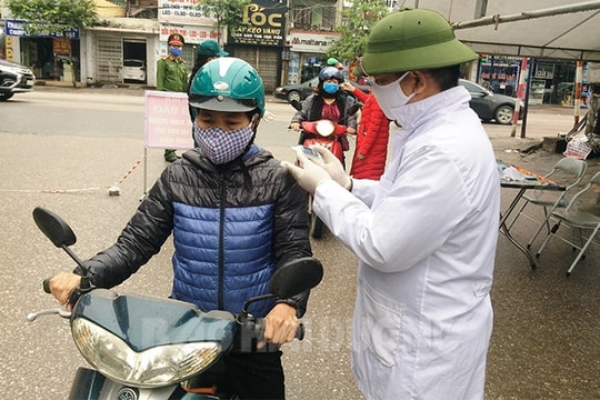 Hải Dương hỗ trợ 632 người tham gia phòng chống Covid-19 không hưởng lương từ ngân sách