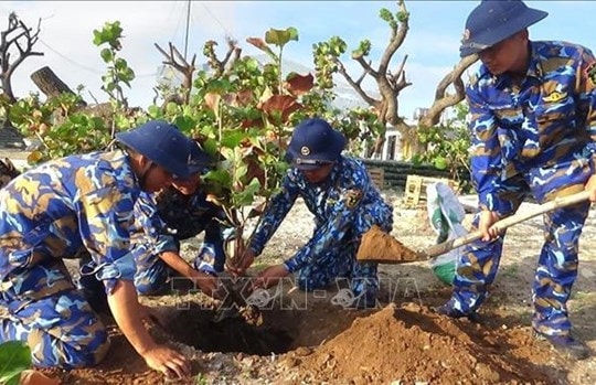 Khanh Hoa works for greener Truong Sa