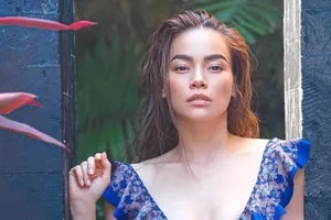 Hồ Ngọc Hà khoe body nóng bỏng với bikini ở tuổi 39