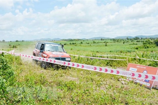 Khai mạc Giải đua xe ô tô địa hình “Thử thách vượt Đại Ngàn - Buôn Đôn"