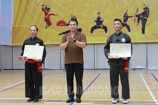 98 trợ giáo, huấn luyện viên, võ sư toàn quốc được nâng đai võ cổ truyền