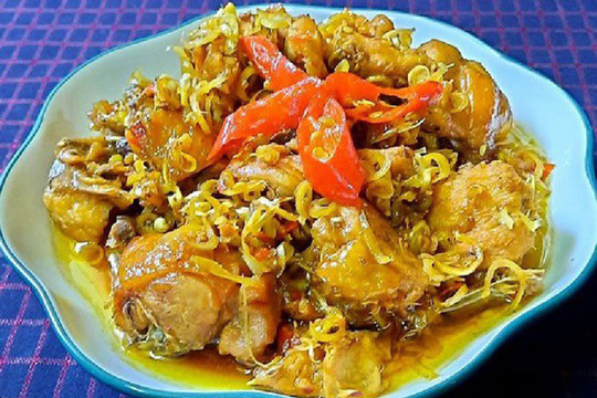 Cách làm gà kho sả ớt ngon chuẩn vị