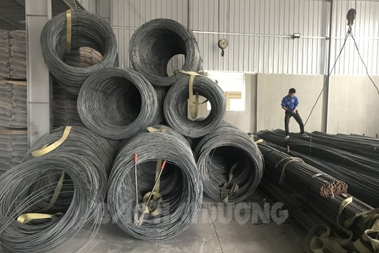 Giá thép về mức thấp nhất trong gần 3 năm qua
