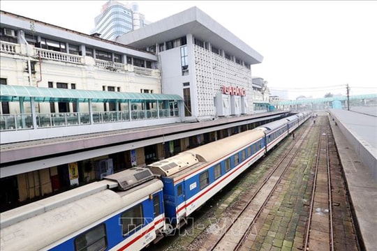 More train services on Ha Noi – Hai Phong route during upcoming holiday