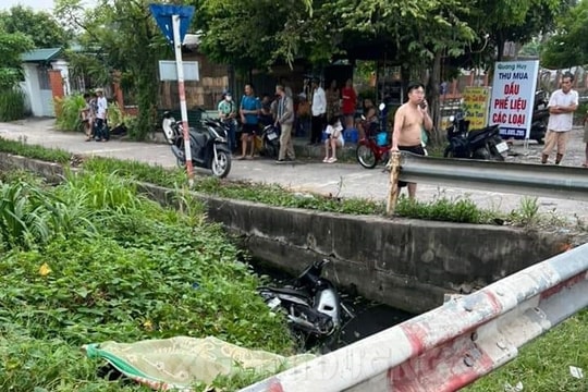 Một thanh niên tử vong dưới mương nước