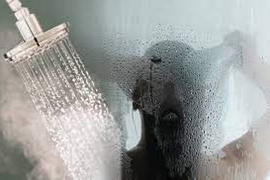 Những lầm tưởng phổ biến khi tắm nước nóng