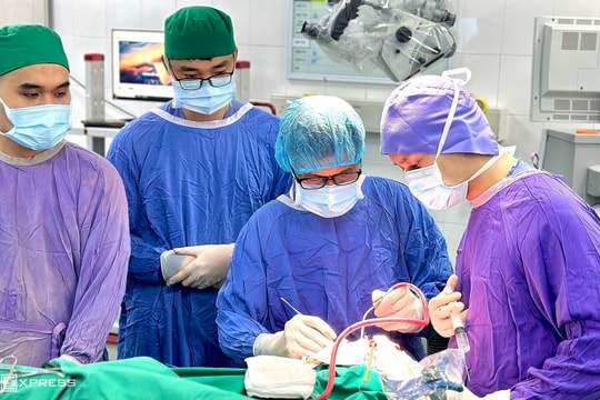 Người khai mở phẫu thuật não thức tỉnh ở Việt Nam