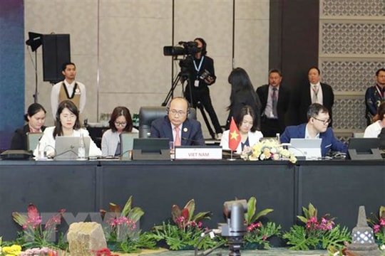 Việt Nam đóng góp ý kiến về hợp tác kinh tế giữa ASEAN với các đối tác