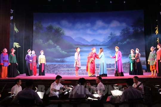 [Audio] Xúc động vở chèo  "Chuyện tình bên sông"