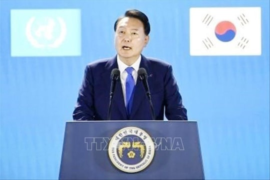 Tỷ lệ ủng hộ Tổng thống Hàn Quốc Yoon Suk Yeol sụt giảm 