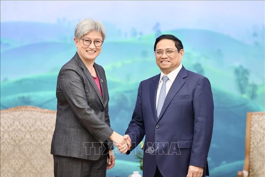 Thủ tướng Phạm Minh Chính tiếp Bộ trưởng Ngoại giao Australia