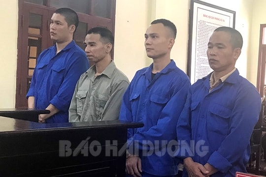4 bị cáo lĩnh tổng cộng 167 tháng tù do mua bán, tổ chức sử dụng ma túy