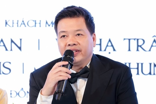 Hai Duong singer wants to spread patriotic songs widely