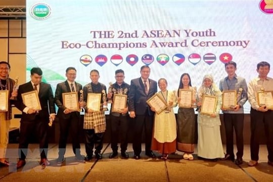ASEAN vinh danh trường học và nhà sinh thái trẻ của Việt Nam