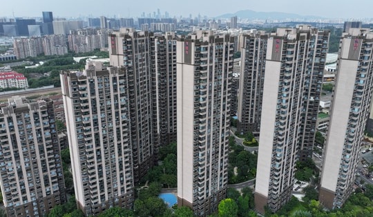 Hỗ trợ thị trường bất động sản, Trung Quốc giảm chi phí mua nhà cho người dân