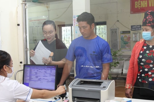 Hiệu quả rõ rệt từ chuyển đổi số trong khám, chữa bệnh bảo hiểm y tế