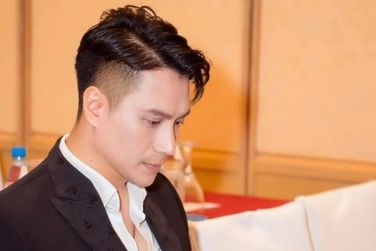 Quỳnh Kool đáp trả tin đồn, Việt Anh khoe góc nghiêng điển trai