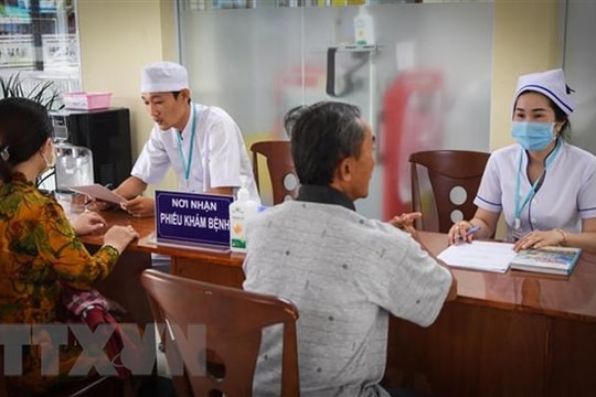 Bộ Y tế chấn chỉnh thái độ giao tiếp, y đức của nhân viên y tế