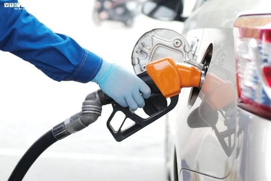 Giá xăng dầu đảo chiều đi lên