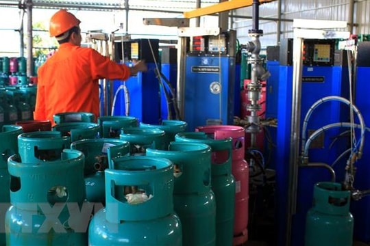 Giá gas bán lẻ tăng tới 33.000 đồng/bình từ ngày 1/9 