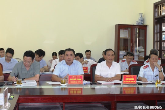 Các đồng chí Bí thư Tỉnh ủy và Chủ tịch UBND tỉnh Hải Dương tiếp công dân vào chiều 7/9