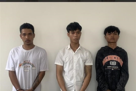 Bắt giữ ba nghi can dùng súng cướp ngân hàng tại Tây Ninh