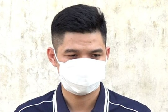 Cho vay nặng lãi rồi "ép" con nợ thành người lừa đảo