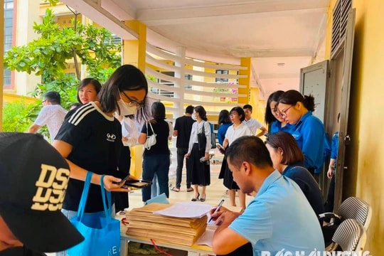 Khoảng 1.100 thí sinh đã nhập học vào ngành sư phạm Trường Đại học Hải Dương