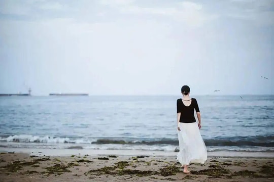 Ba điều người khôn giữ kín, người dại hay khoe