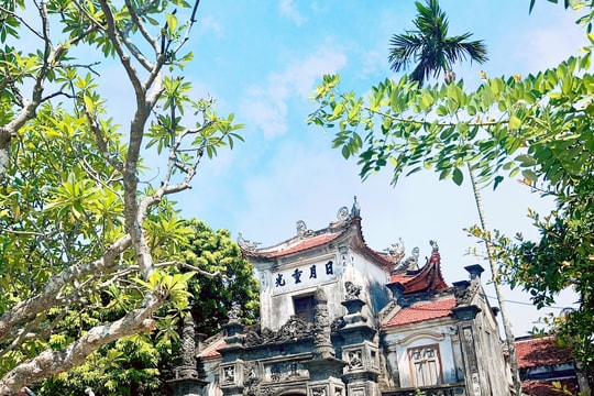 Temple of charity