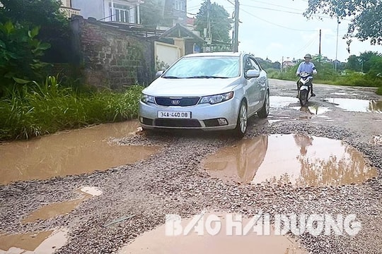 Phố Chi Ngãi xuống cấp trầm trọng