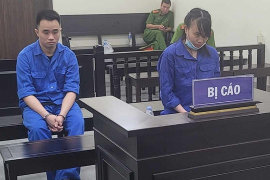 Cặp vợ chồng dùng chiêu thức tàn độc hành hạ bé gái 18 tháng tuổi