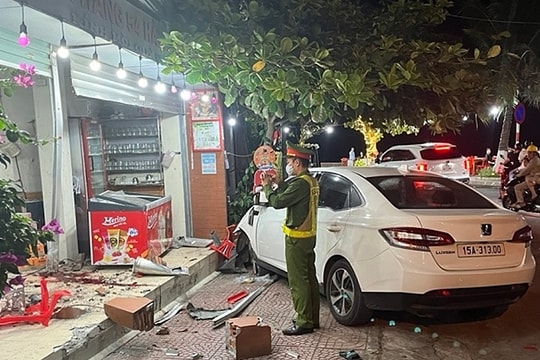 Tài xế ở Hải Phòng từ chối kiểm tra nồng độ cồn sau khi gây tai nạn