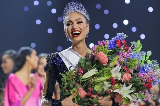 Miss Universe 2023 bị hủy bỏ vì tỷ phú chuyển giới vỡ nợ?