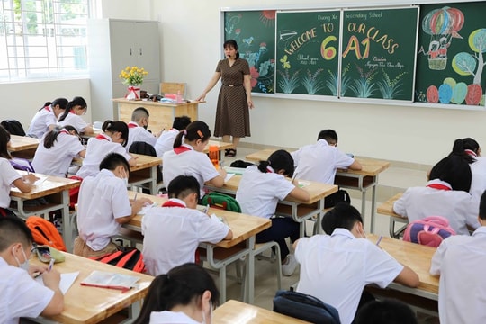 Địa phương công khai các khoản thu, mức thu để kiểm soát lạm thu