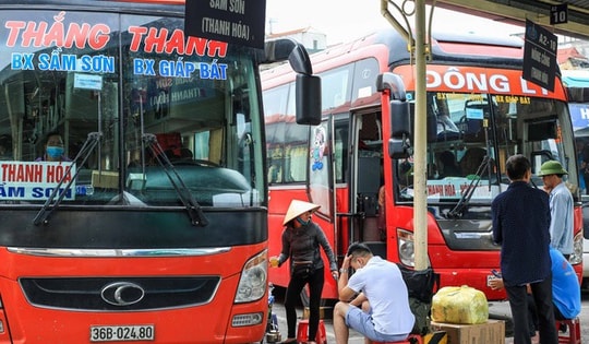 Đề xuất bỏ quy định tuổi tối đa của người lái xe ôtô chở người