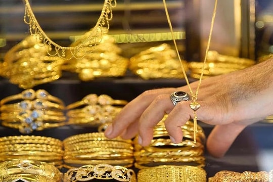 Giá vàng sát mốc 69 triệu đồng/lượng